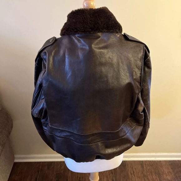 Vintage Distressed Leather Bomber Jacket - Picture 2 of 8